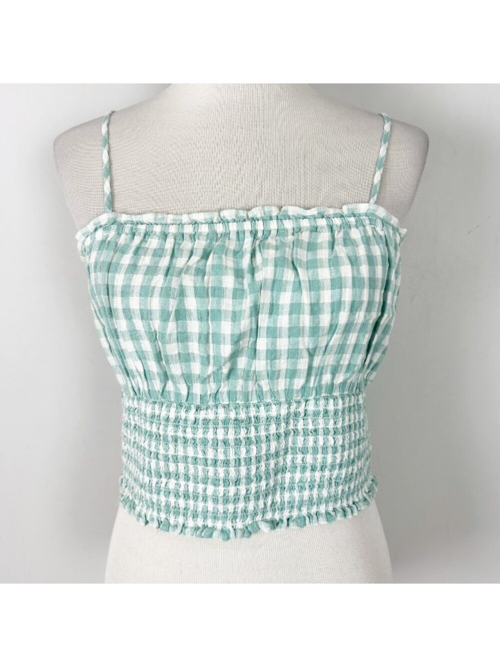 American‎ Eagle Gingham Smocked Cropped Tank Top Milkmaid Size Medium Women's